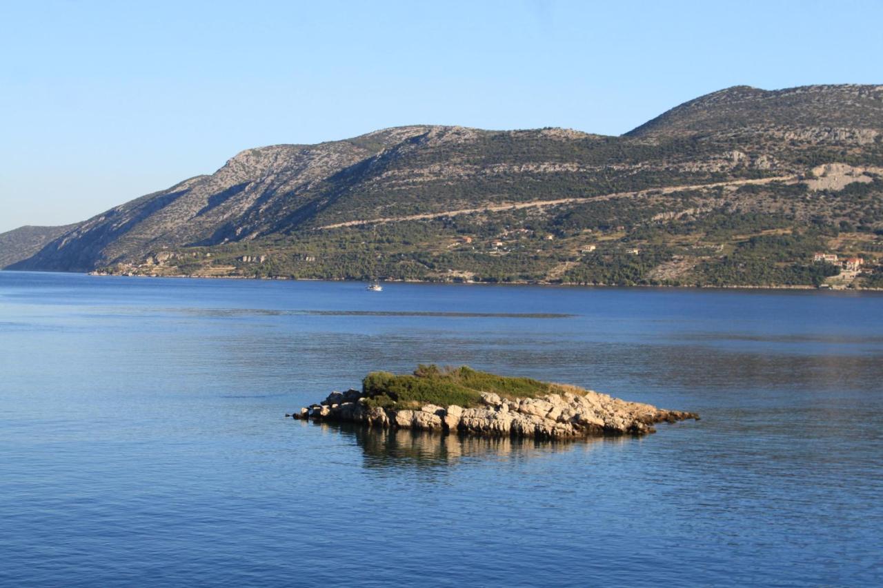 Apartments By The Sea Tri Zala, Korcula - 9237 Zrnovo Buitenkant foto